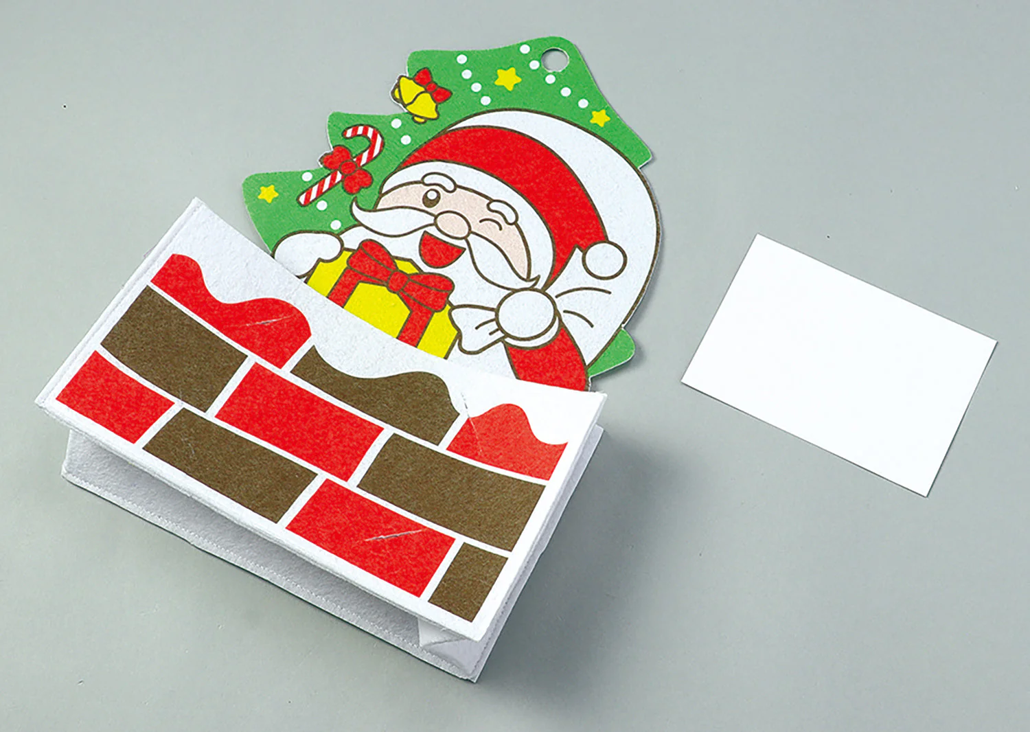 Santa's accessory case with message card - Image 3
