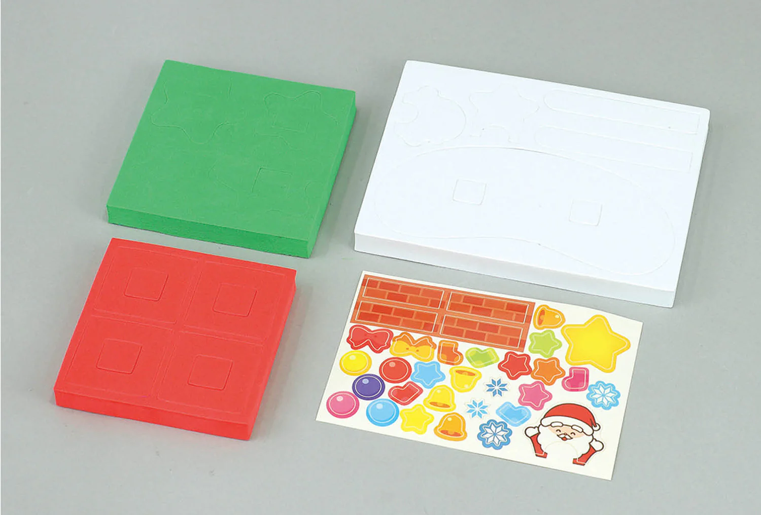 Tree and Santa stick and balance game - Image 3