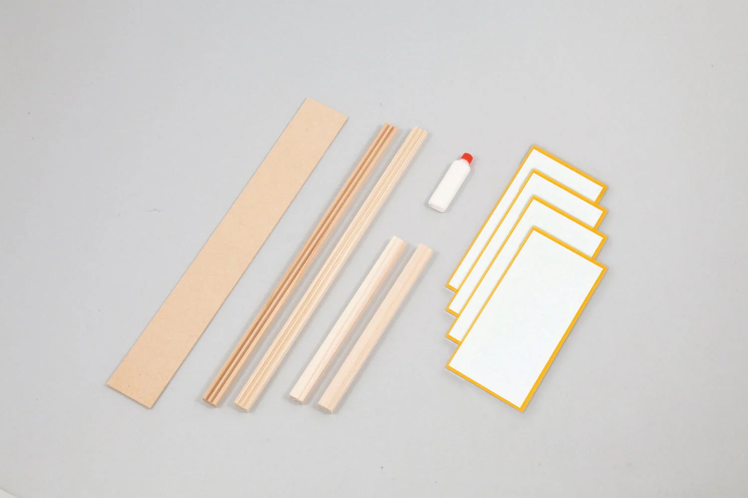 Gold bran wooden frame set