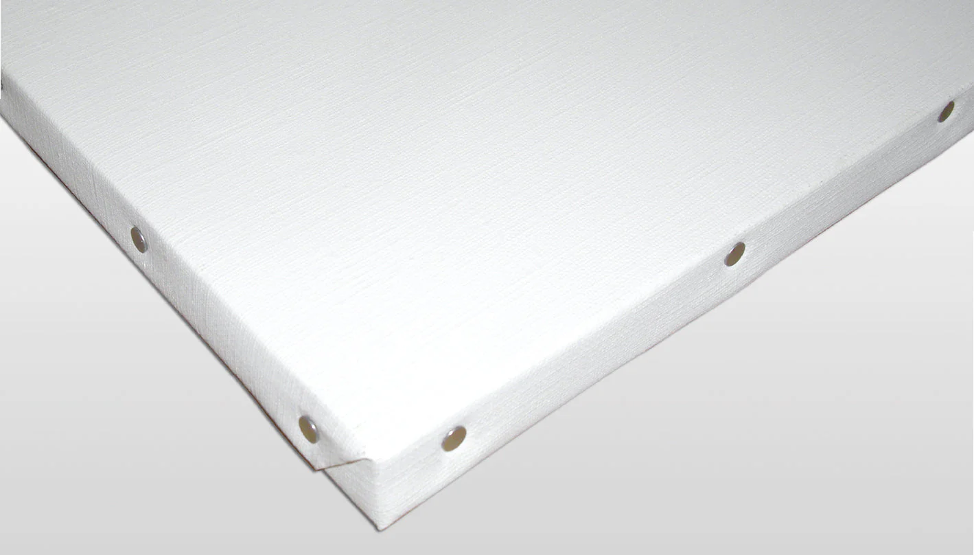 Crescent canvas (100% linen) F3