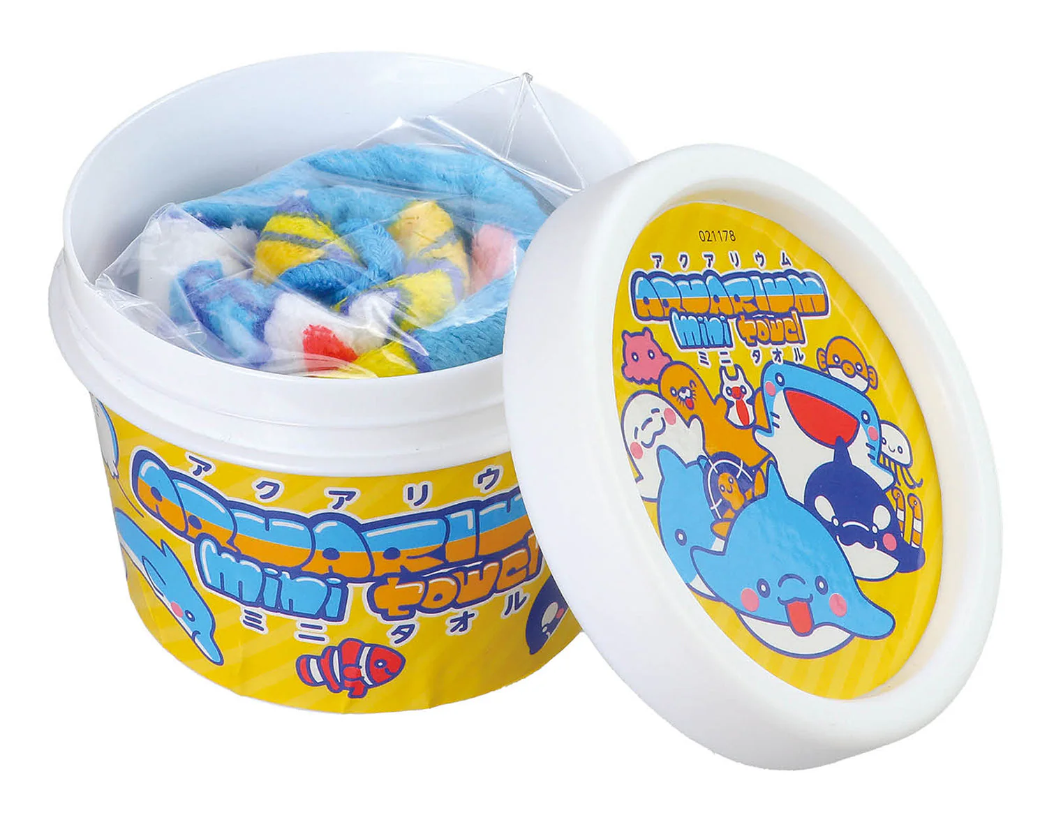 Sea creatures towel with cup - Image 3