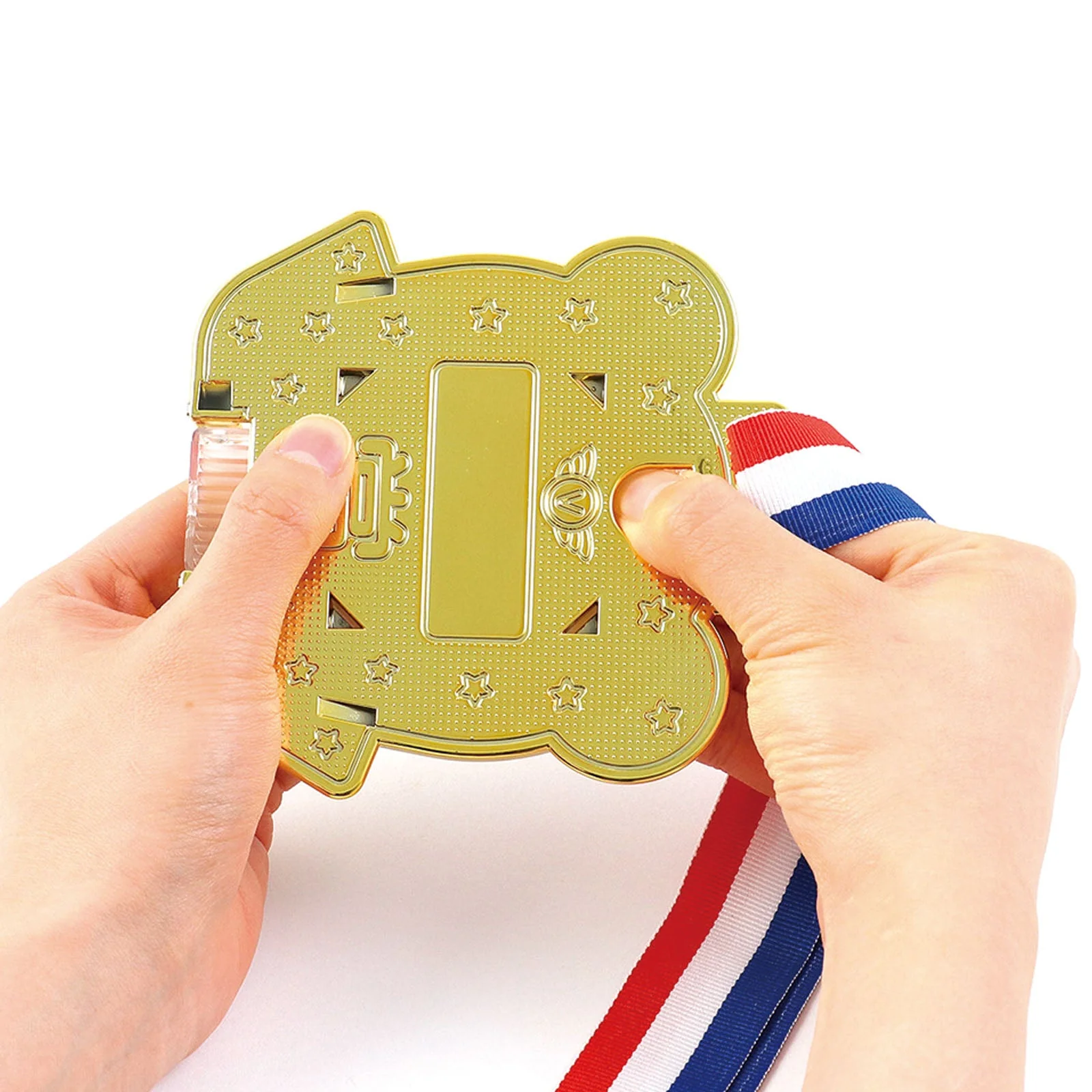 Play photostand medal - Image 5
