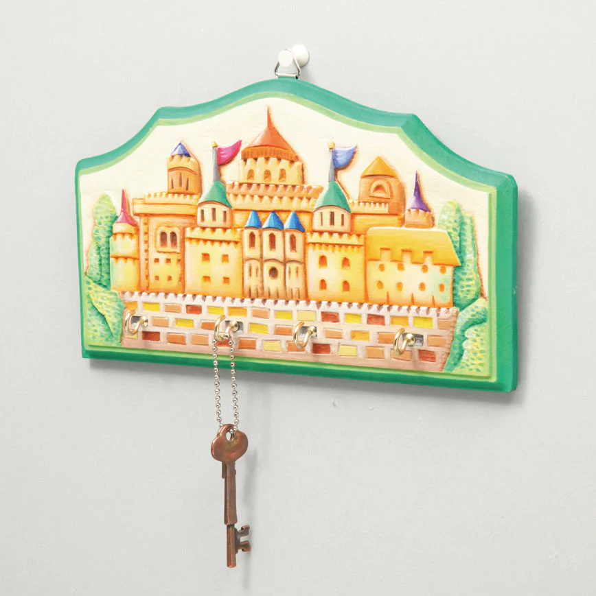Wood carving key hanger