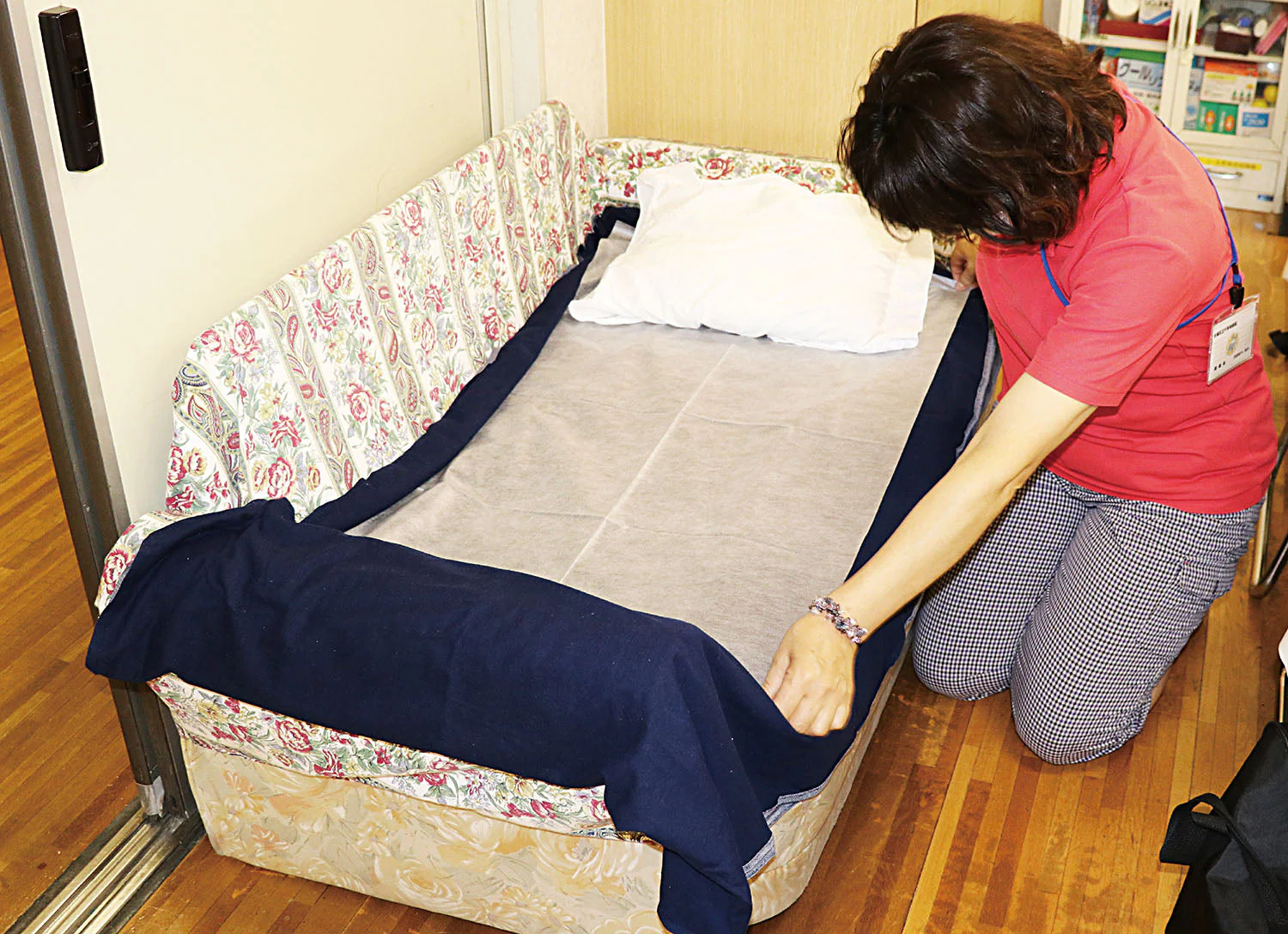 Disposable bed sheet compact 60×100cm 30 sheets - Image 5