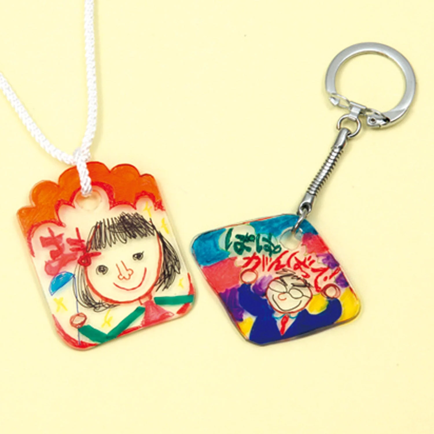 Plastic board set with decorative string - Image 2