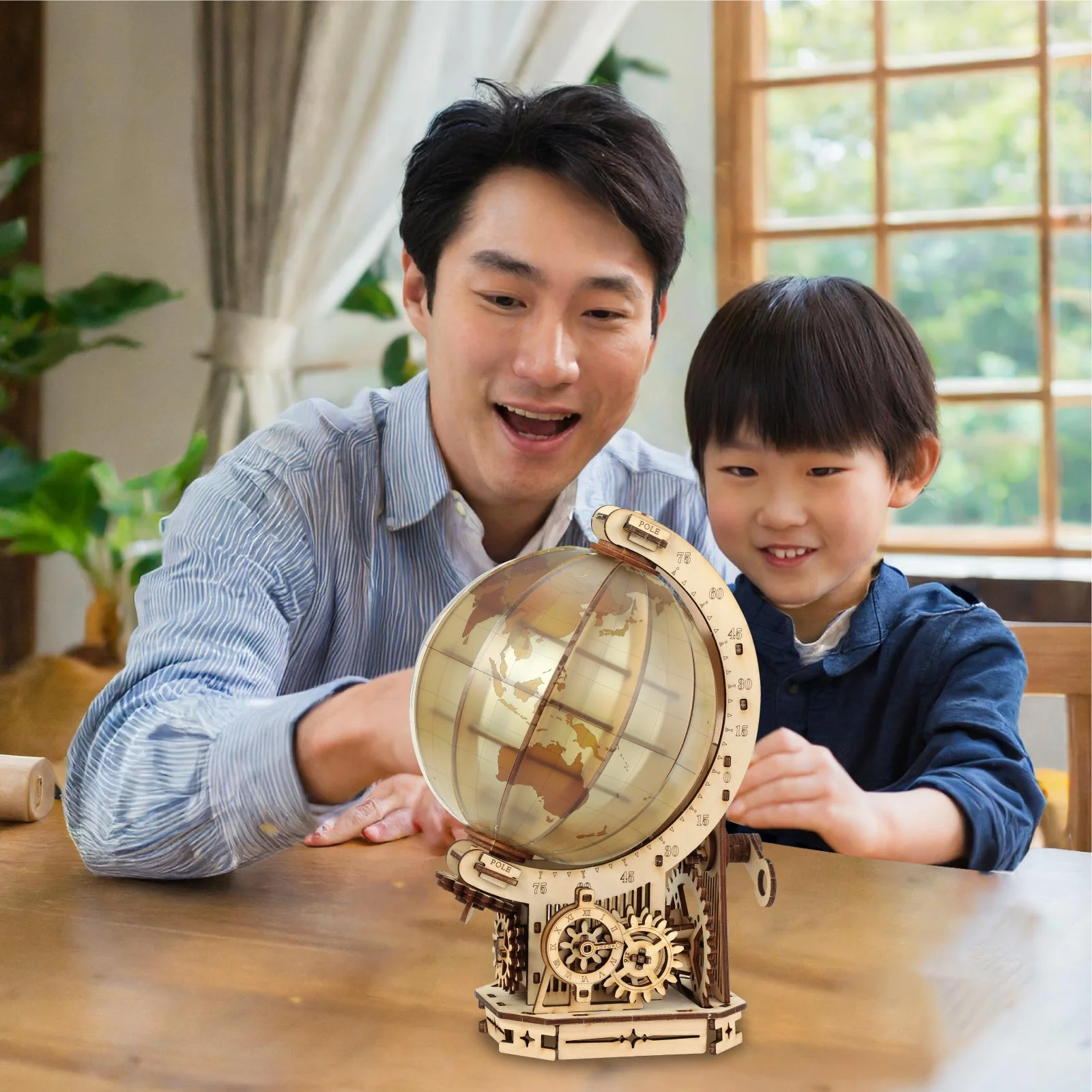 Wood puzzle globe - Image 5