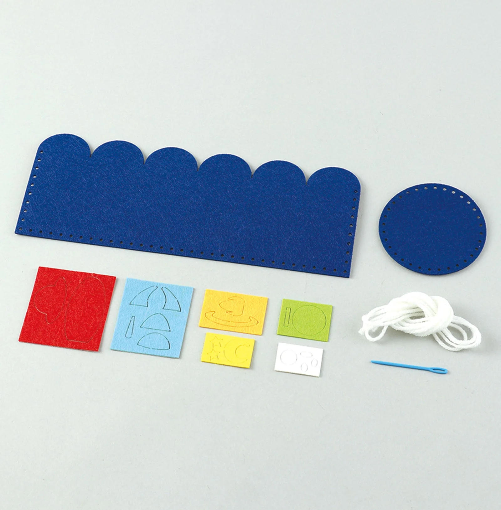 Handmade accessory case made from felt Uchuu - Image 3