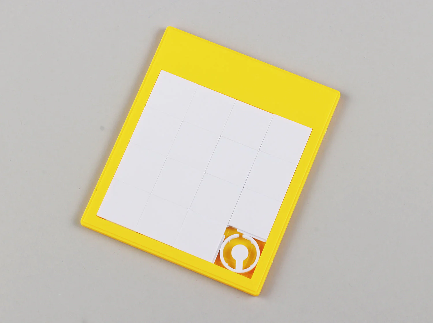 Drawing slide puzzle (yellow) - Image 3
