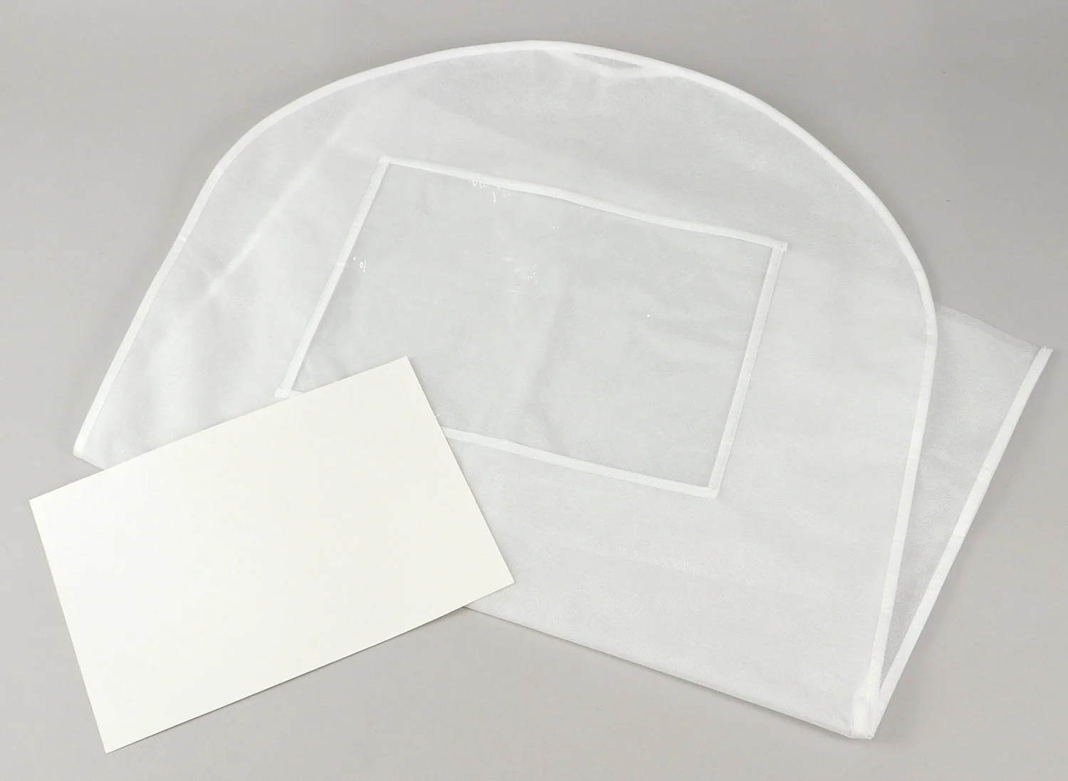 Present drawing clothes cover - Image 3