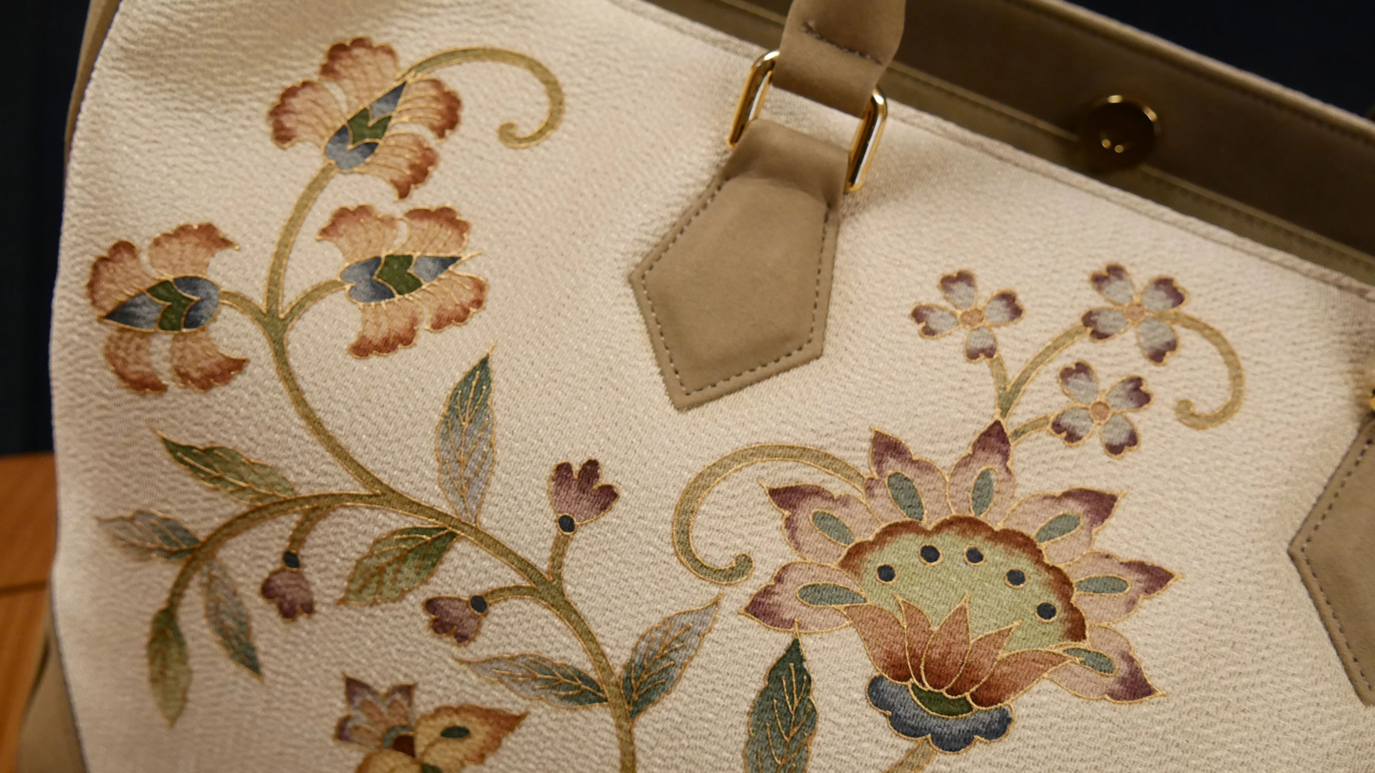 Bag "A" made with Kyoto's traditional craft techniques - Image 4