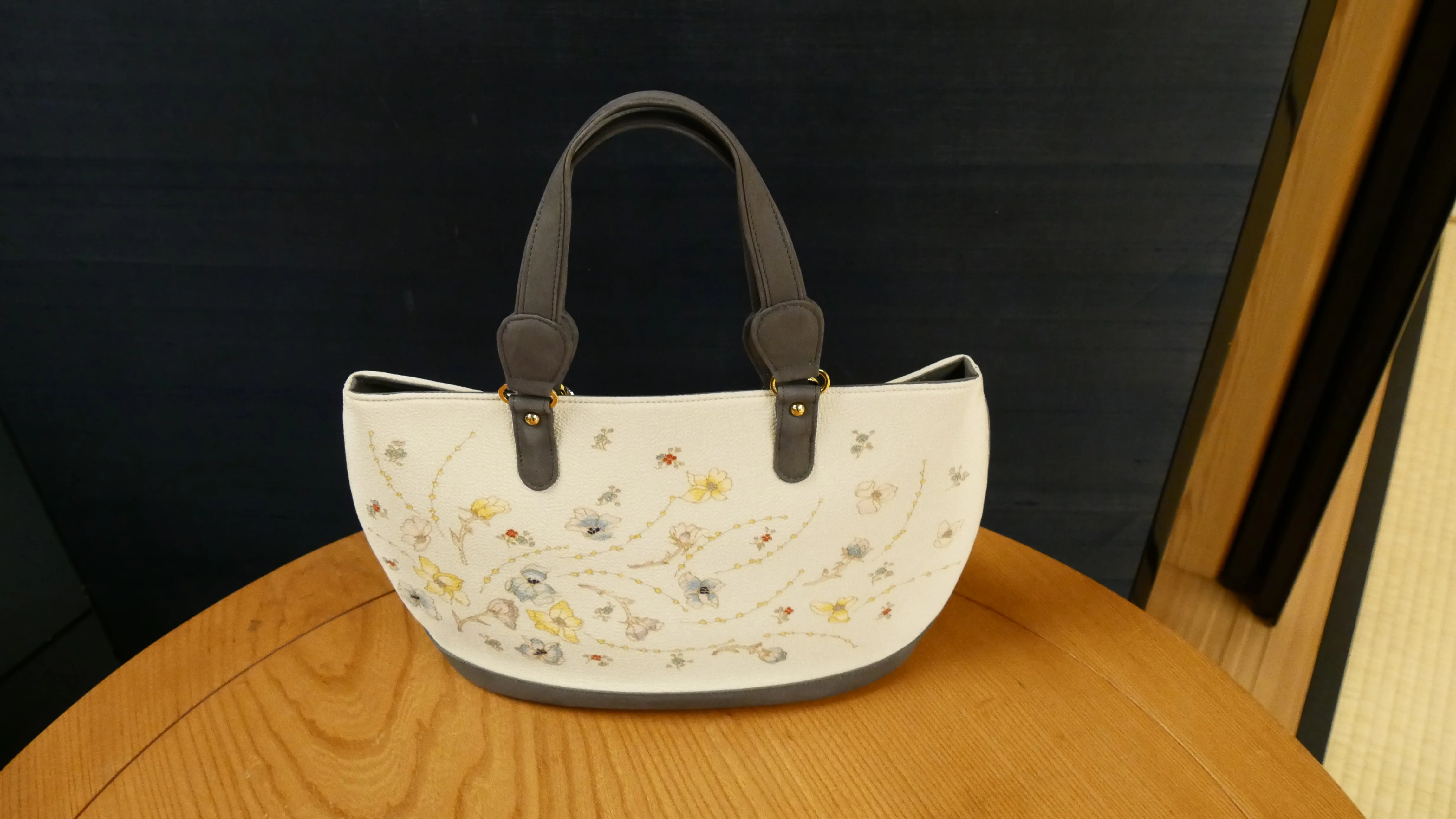 Bag "B" made with Kyoto's traditional craft techniques - Image 3
