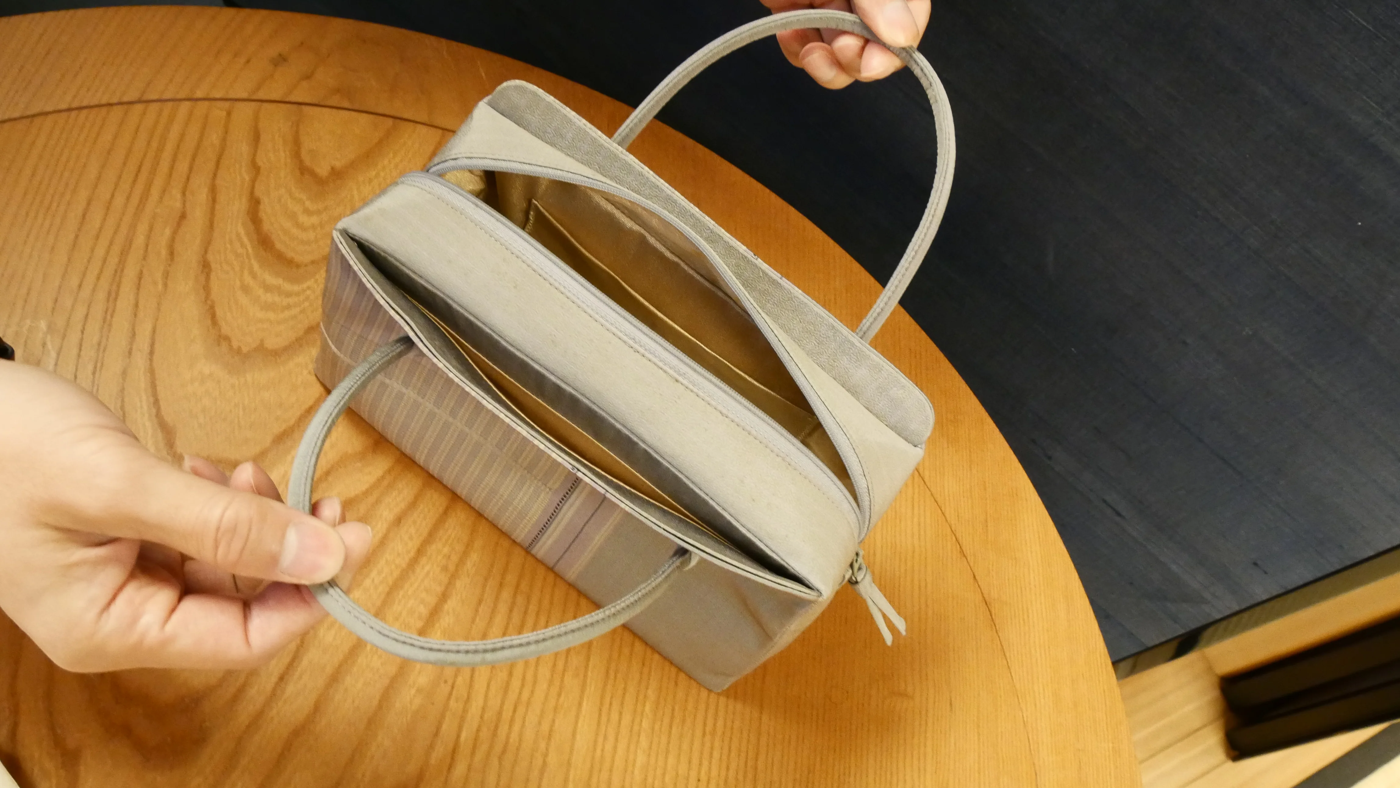 Bag "F" made with Kyoto's traditional craft techniques - Image 4