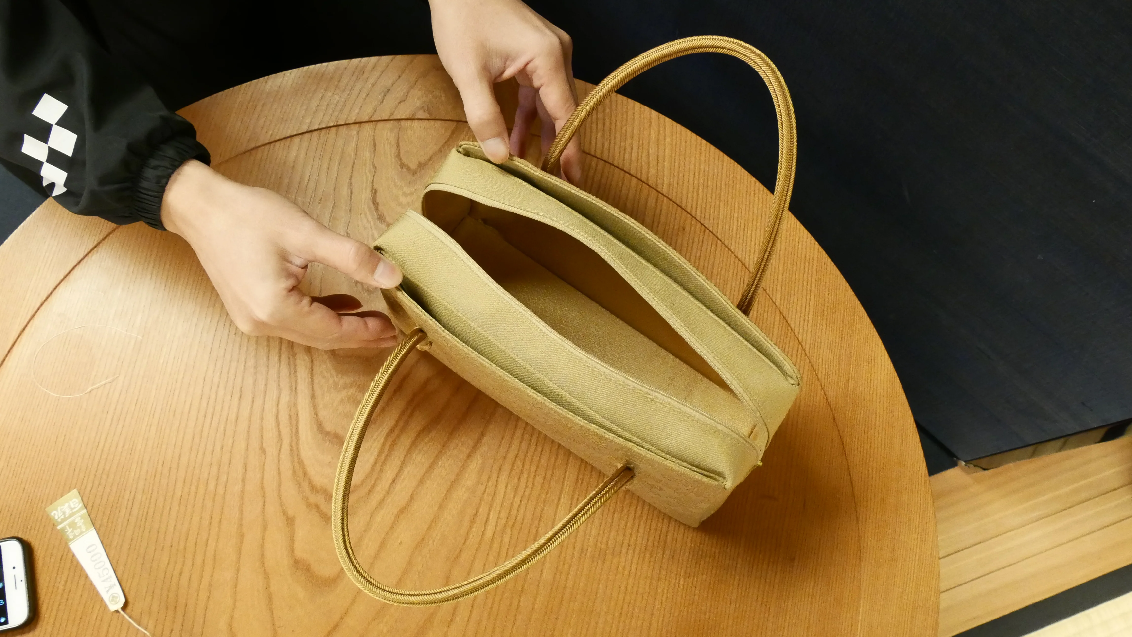 Bag "G" made with Kyoto's traditional craft techniques - Image 6