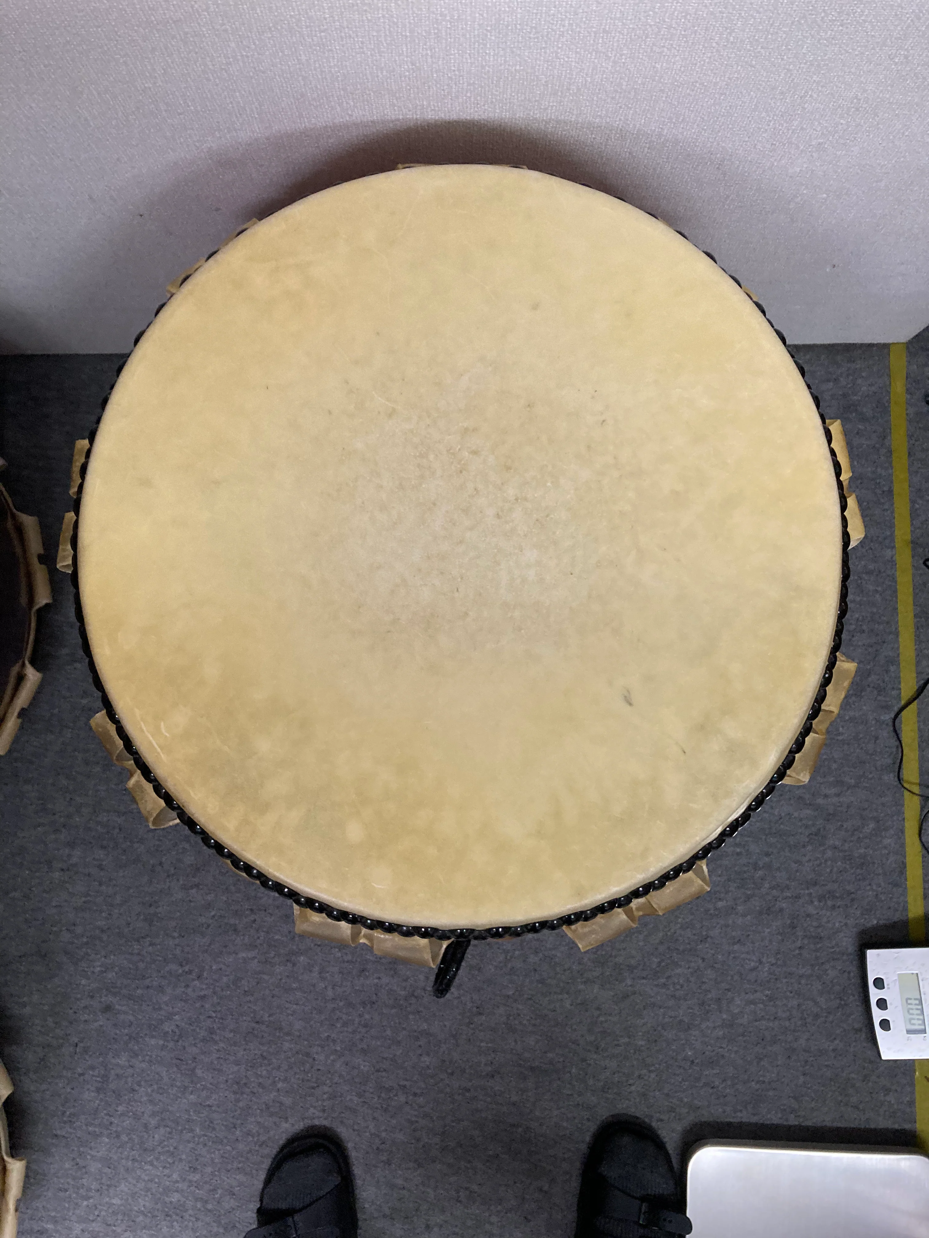 JNK-001 [Damage to drum body] 1 shaku 5sun NAGADO drum With square drum stand and TaikoSticks - Image 4