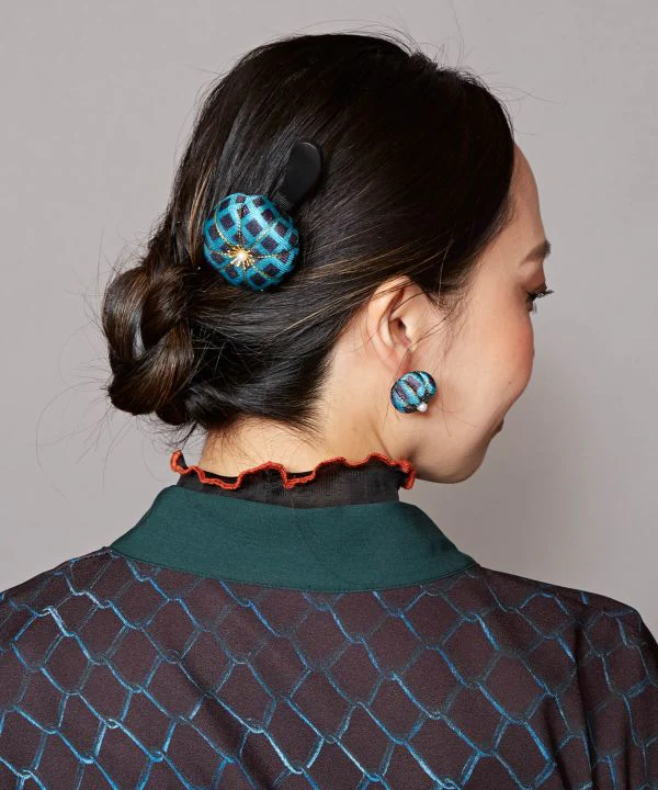 Kanzashi with a Japanese sweets Motif - Image 2